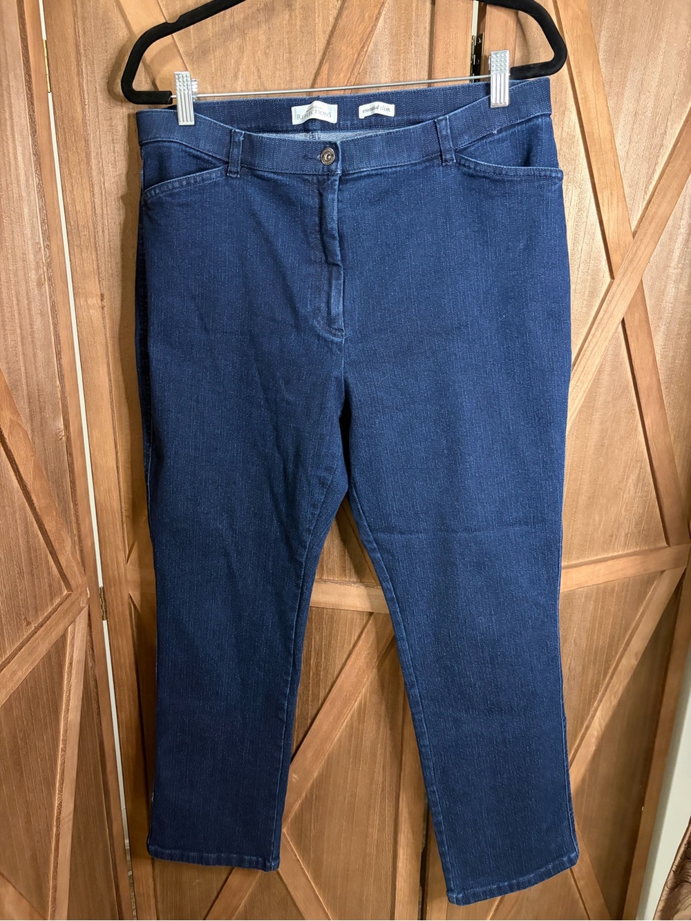 NORTHERN REFLECTIONS Essential Slim Dark Wash Denim Pants - SIZE 14 PETITE